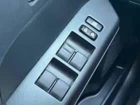 Toyota RAV4 (2018) thumbnail 16