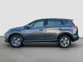 Toyota RAV4 (2018) thumbnail 3