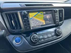 Toyota RAV4 (2018) thumbnail 23