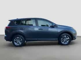 Toyota RAV4 (2018) thumbnail 4