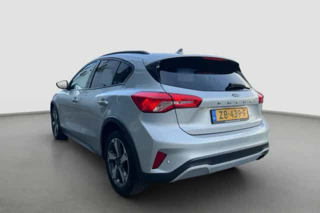 Ford Focus (2019) thumbnail 5