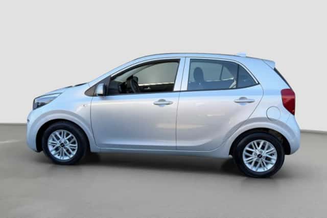 Kia Picanto (2024) thumbnail 3