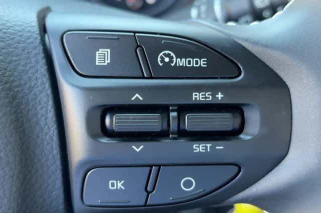 Kia Picanto (2024) thumbnail 21