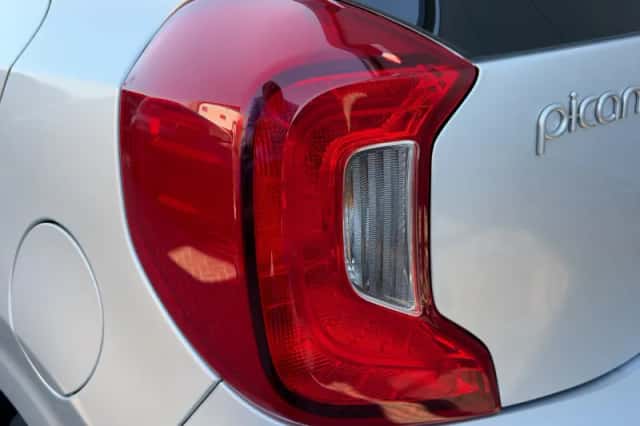 Kia Picanto (2024) thumbnail 10