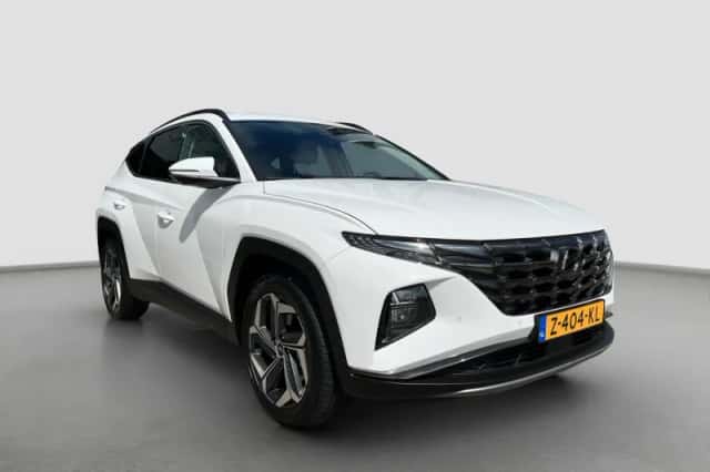 Hyundai Tucson (2024) thumbnail 2