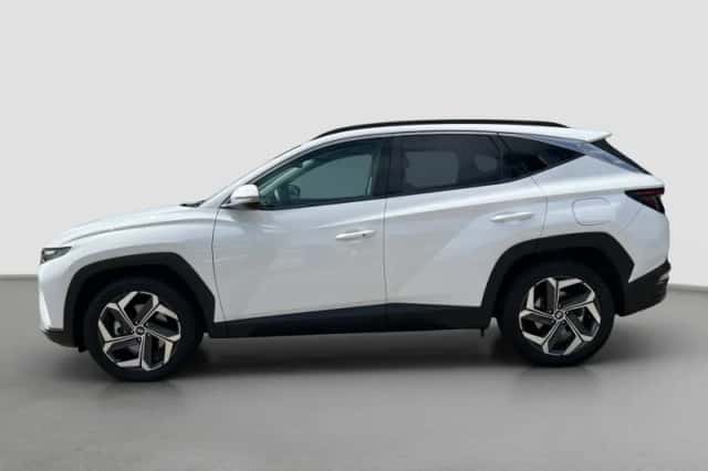 Hyundai Tucson (2024) thumbnail 3
