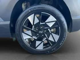 Hyundai Kona (2025) thumbnail 28