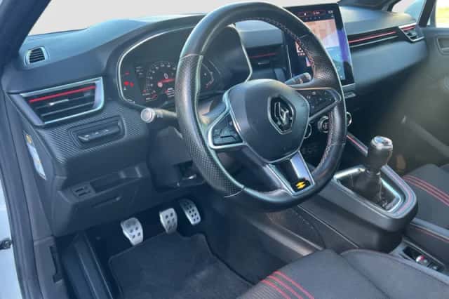 Renault Clio (2019) thumbnail 15