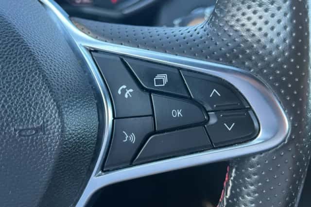 Renault Clio (2019) thumbnail 21