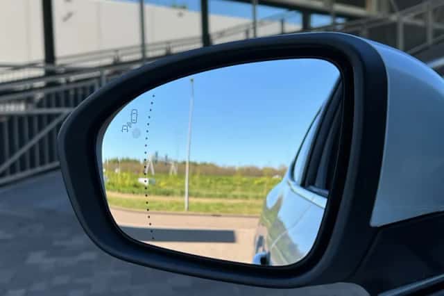 Renault Clio (2019) thumbnail 29