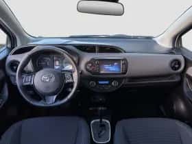 Toyota Yaris (2019) thumbnail 14