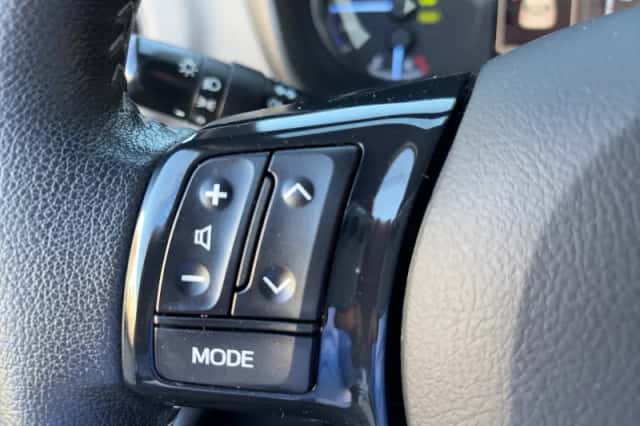 Toyota Yaris (2019) thumbnail 18