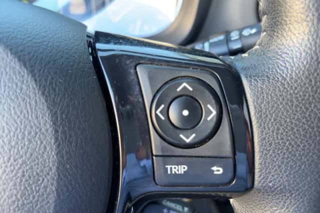 Toyota Yaris (2019) thumbnail 21