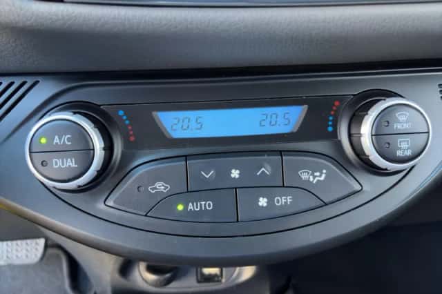 Toyota Yaris (2019) thumbnail 28