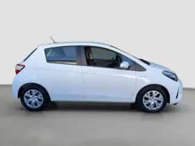 Toyota Yaris (2019) thumbnail 4