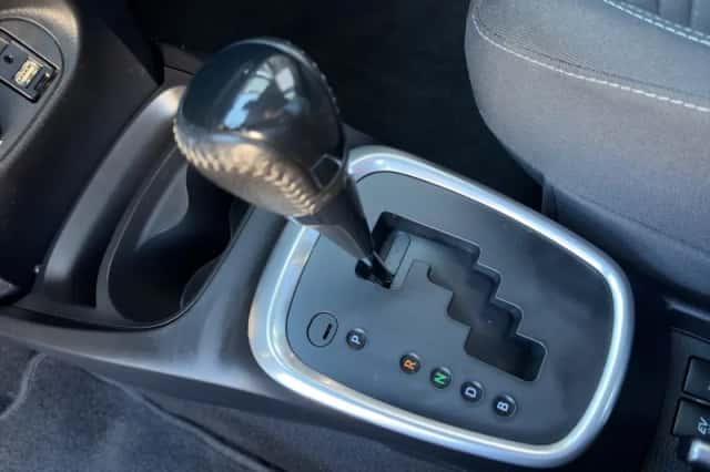 Toyota Yaris (2019) thumbnail 31