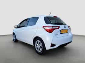 Toyota Yaris (2019) thumbnail 5