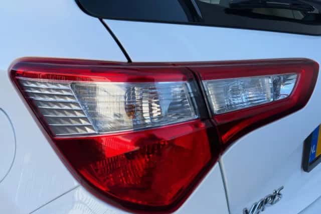 Toyota Yaris (2019) thumbnail 10