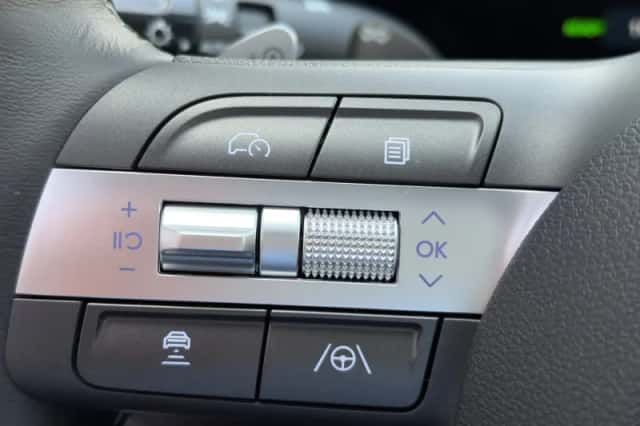 Hyundai Kona Electric (2026) thumbnail 18