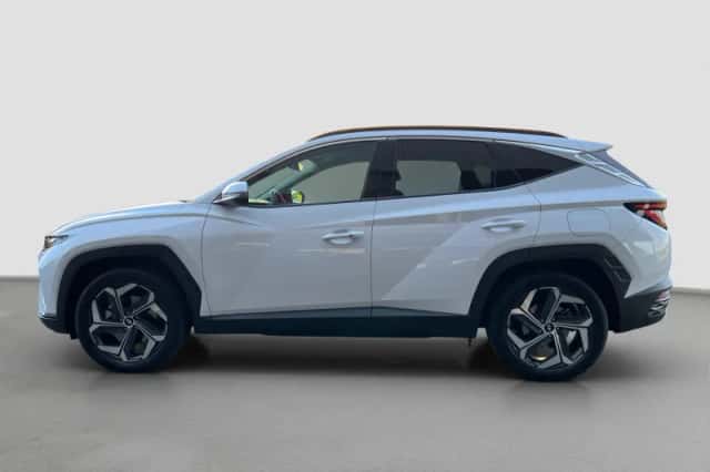 Hyundai Tucson (2024) thumbnail 3
