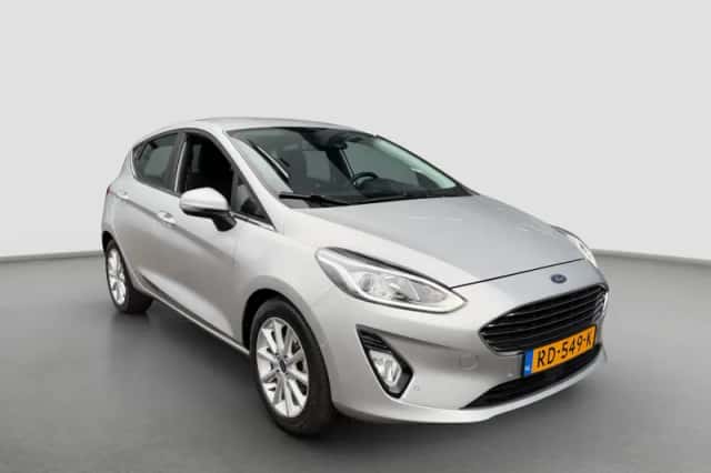 Ford Fiesta (2017) thumbnail 2
