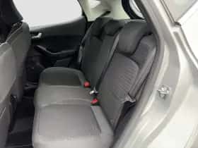Ford Fiesta (2017) thumbnail 12