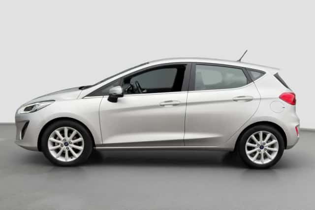 Ford Fiesta (2017) thumbnail 3