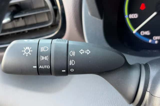 Toyota Yaris Cross (2022) thumbnail 17