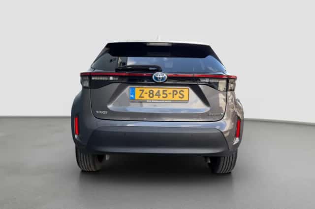Toyota Yaris Cross (2022) thumbnail 3