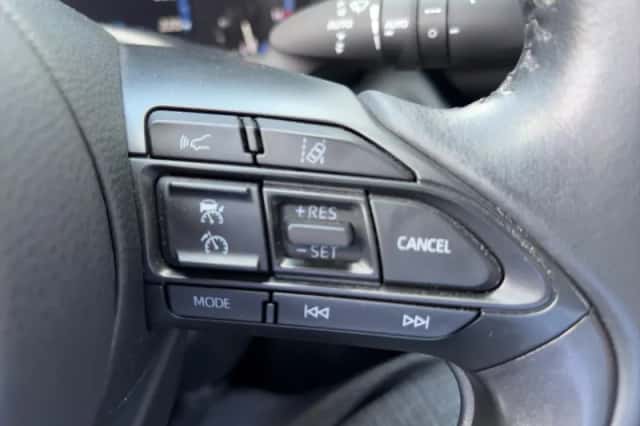 Toyota Yaris Cross (2022) thumbnail 21
