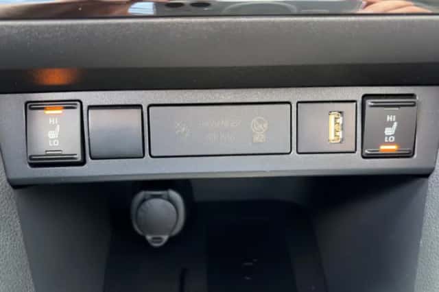 Toyota Yaris Cross (2022) thumbnail 31