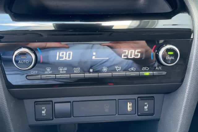 Toyota Yaris Cross (2022) thumbnail 34