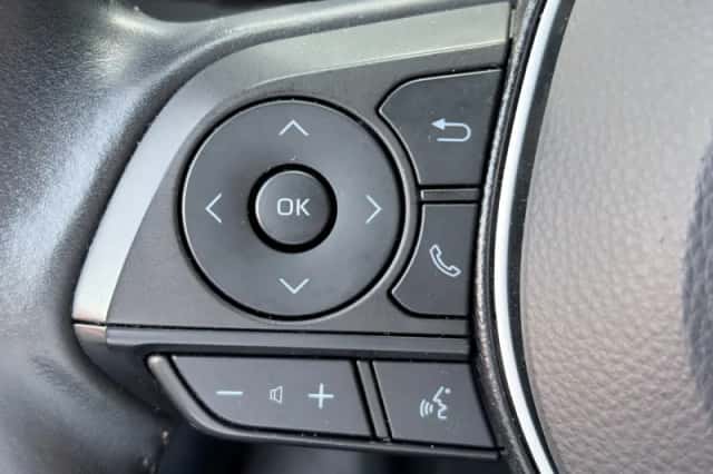 Toyota Corolla (2021) thumbnail 19