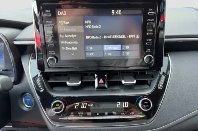 Toyota Corolla (2021) thumbnail 23