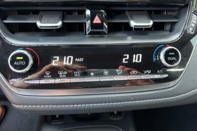Toyota Corolla (2021) thumbnail 29