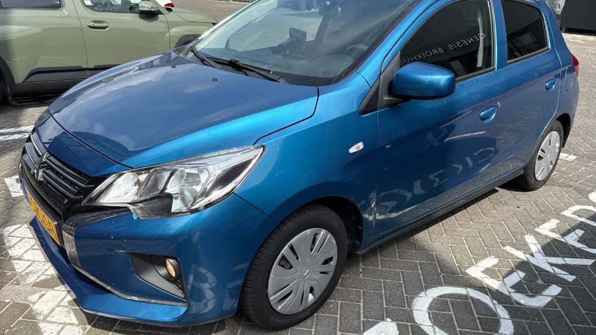 Mitsubishi Space Star (2020) — foto 1
