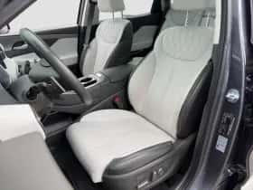 Hyundai Santa Fe (2023) thumbnail 14