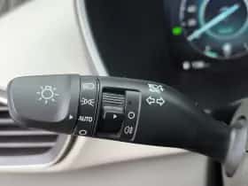 Hyundai Santa Fe (2023) thumbnail 16