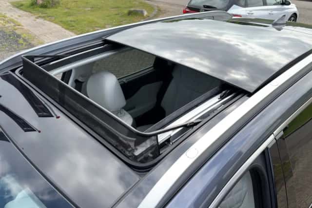 Hyundai Santa Fe (2023) thumbnail 28