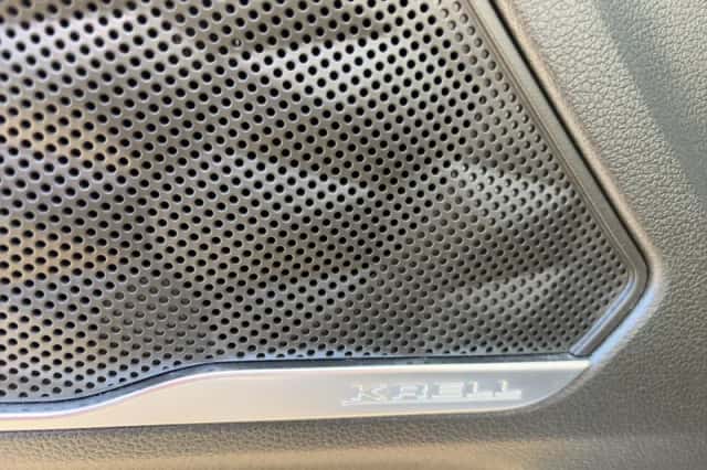 Hyundai Santa Fe (2023) thumbnail 32
