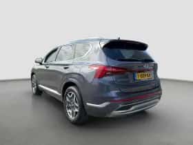 Hyundai Santa Fe (2023) thumbnail 5