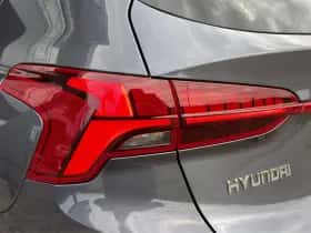 Hyundai Santa Fe (2023) thumbnail 10