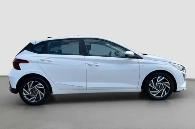 Hyundai i20 (2025) thumbnail 4
