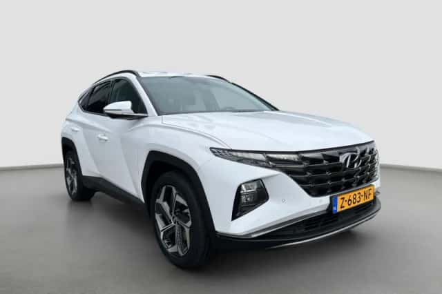 Hyundai Tucson (2024) thumbnail 2