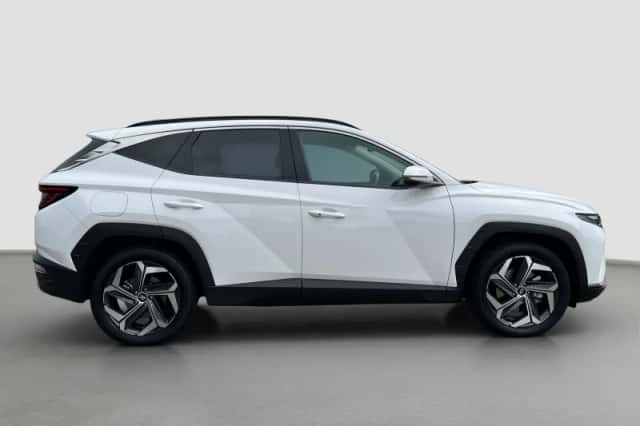 Hyundai Tucson (2024) thumbnail 4