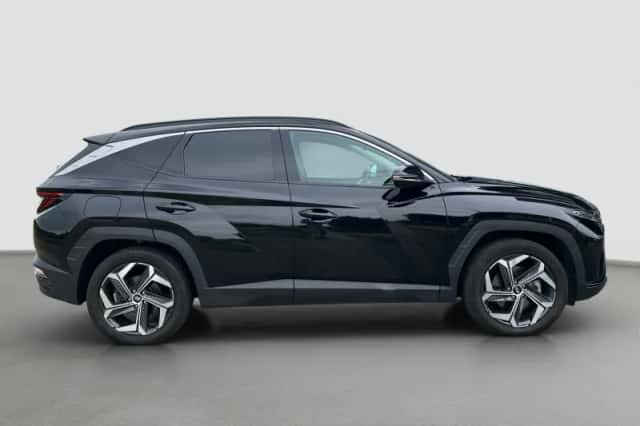 Hyundai Tucson (2024) thumbnail 3