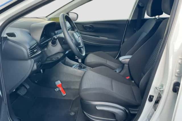 Hyundai i20 (2022) thumbnail 14