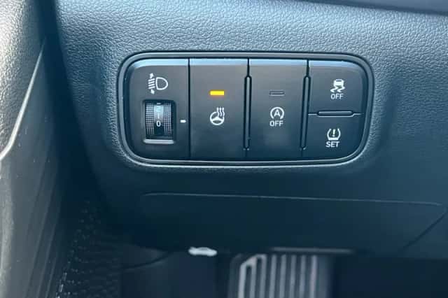 Hyundai i20 (2022) thumbnail 17