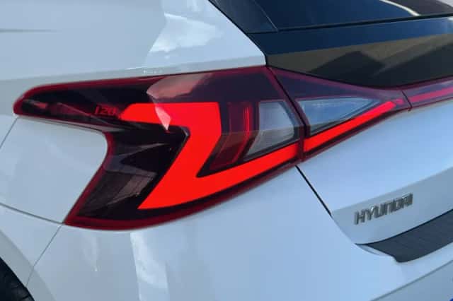 Hyundai i20 (2022) thumbnail 10