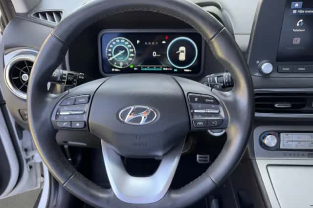 Hyundai Kona (2023) thumbnail 15